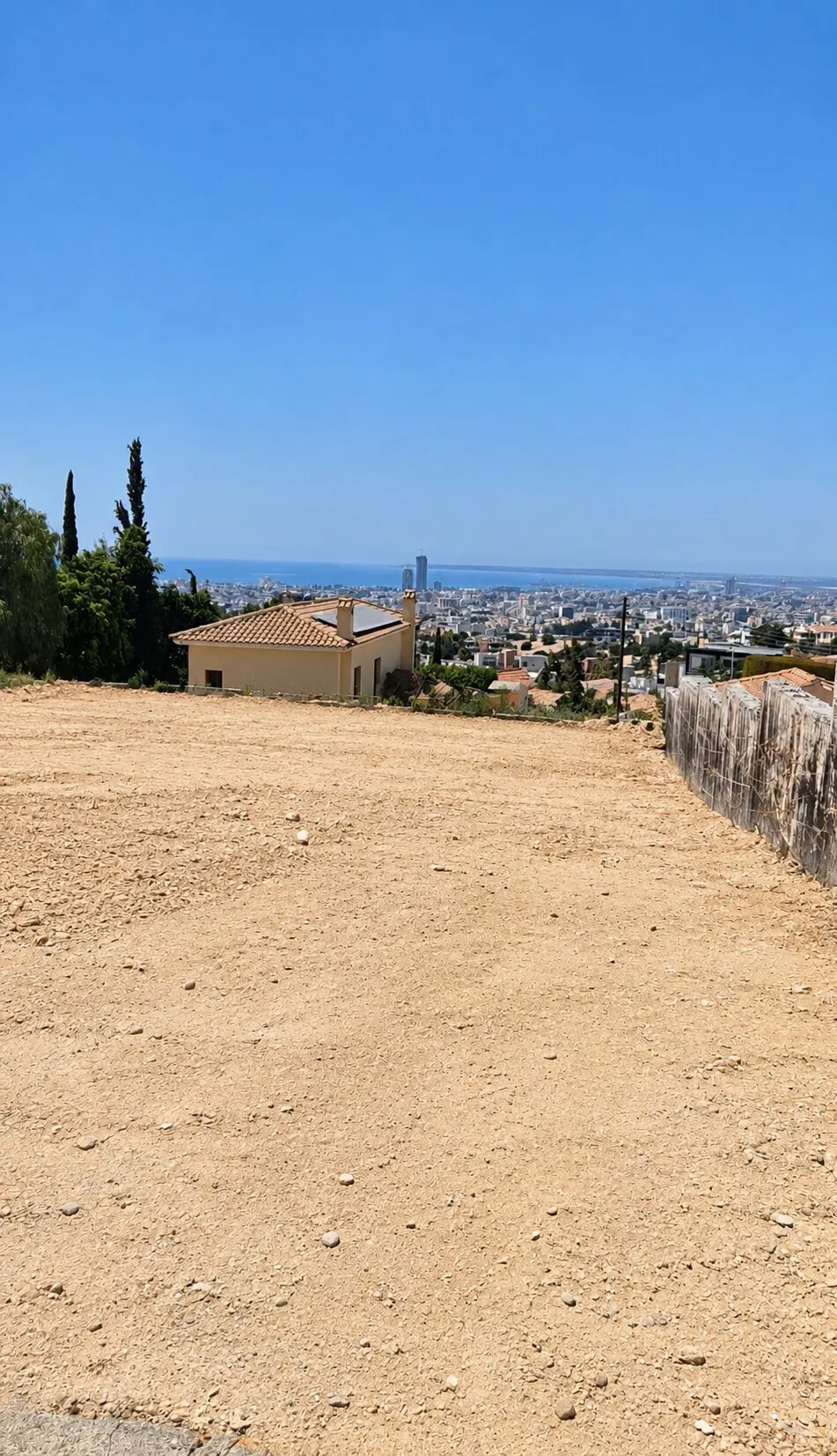RESIDENTIAL PLOT WITH BUILDING PERMIT READY FOR IMMEDIATE DEVELOPMENT